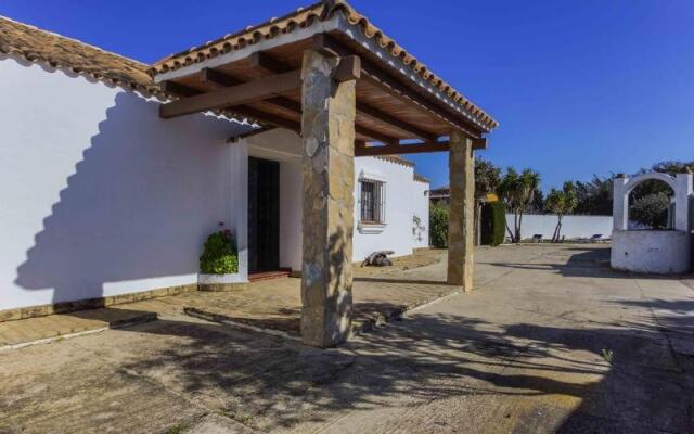 Отель Vivienda Rural Atlantico Sur вид на фасад
