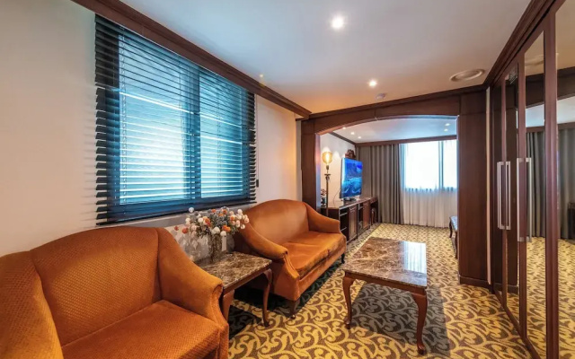Newchonji Tourist Hotel