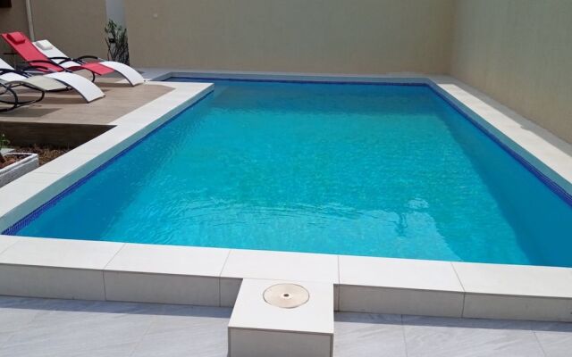 Residence Mturquoise T1 in Abidjan, Cote d'Ivoire from 83$, photos, reviews - zenhotels.com