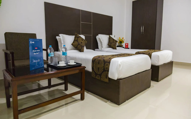 Capital O 7884 Hotel Thyag Inn