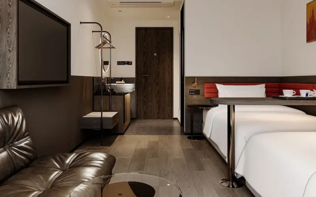 The Signature Hotel Saigon