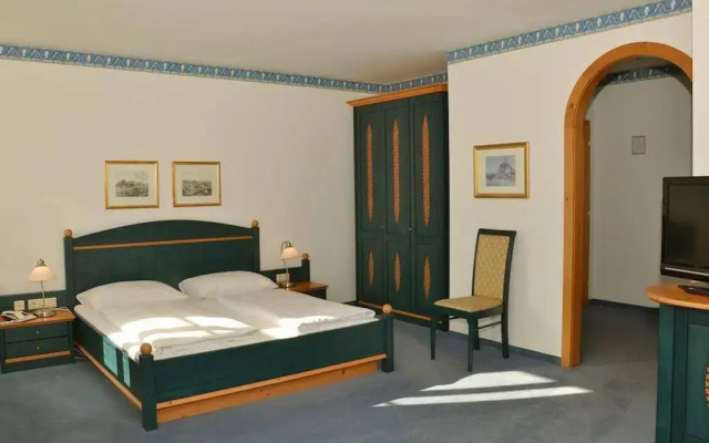 Hotel Dienstl Gut