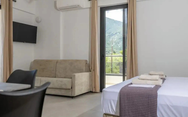NS Apartments Nydri