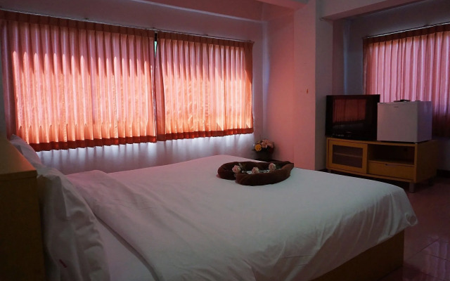 Premier Hotel Nakhonsithammarat