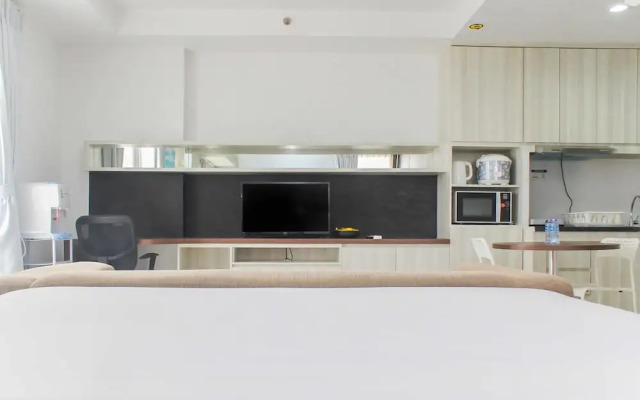 Nice And Comfort Studio Room At Azalea Suites Apartment