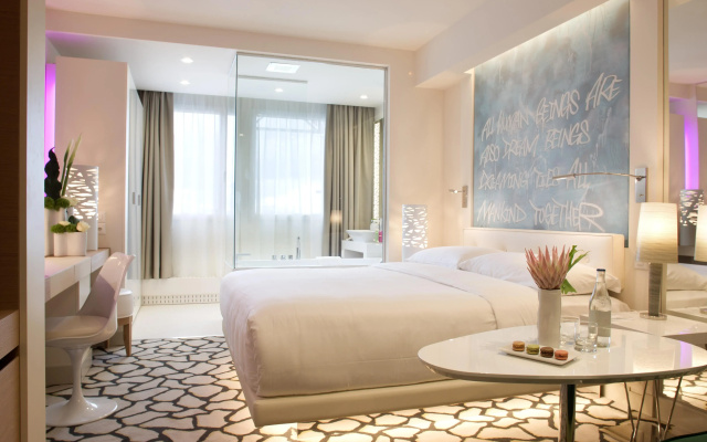 Hotel N'vY