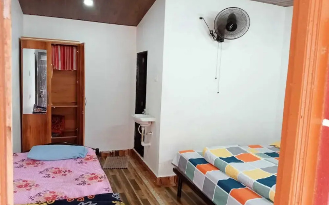 Hotel Krushnai Athavan Farm House