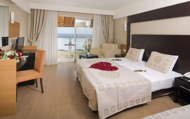 MC Arancia Resort Hotel