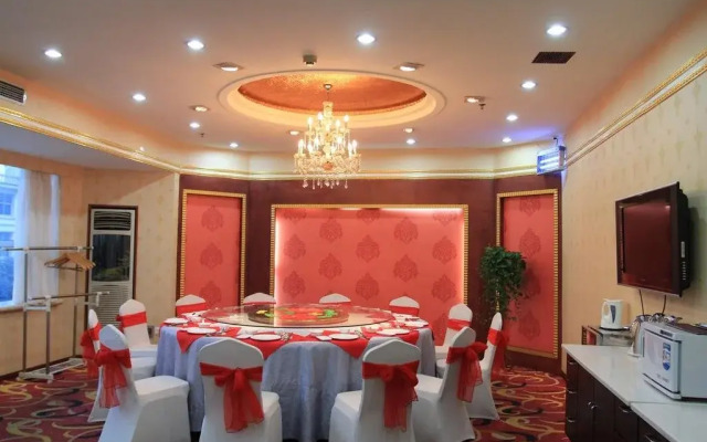 Shihe Hotel Xinyang