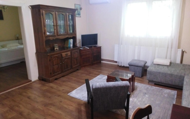 Mala bašta