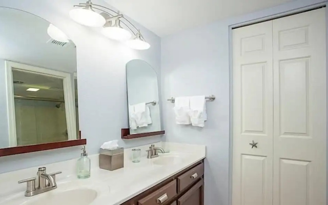 Happy Ours By Signature Vacation Rentals