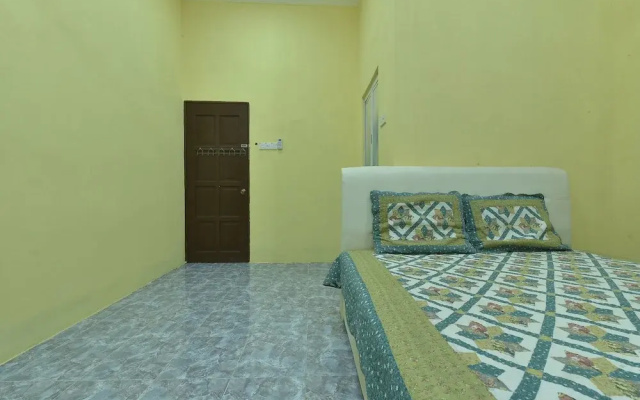 OYO Home 90607 Casaria Besut