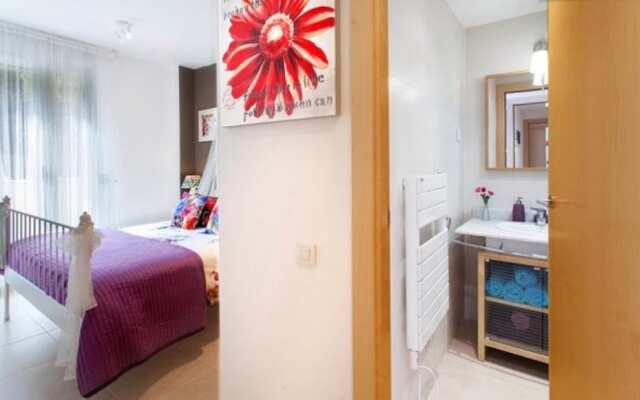Отель Apartamento Vivalidays Mei Испания, Льорет-де-Мар - отзывы, цены и фото номеров - забронировать отель Apartamento Vivalidays Mei онлайн комната для гостей