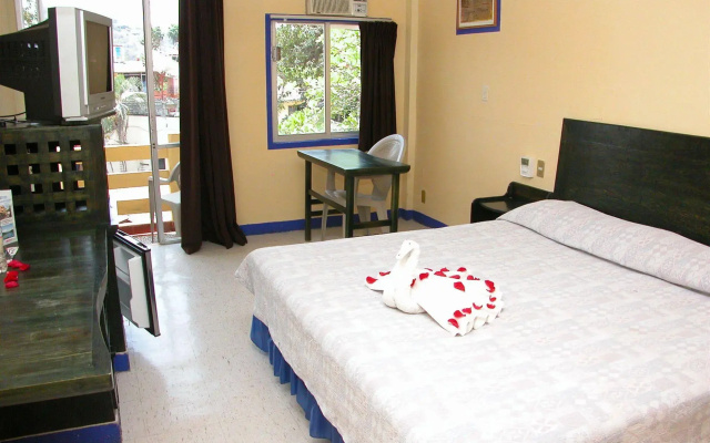 Hotel Zihuatanejo Centro