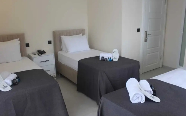 Aziziya Suit Hotel