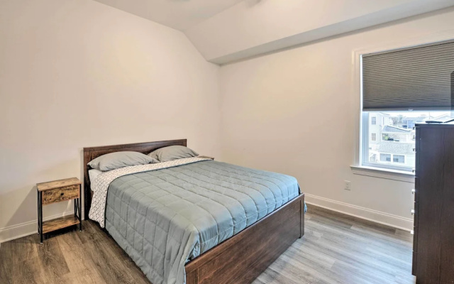 New Townhome < Half Mi to Beach!