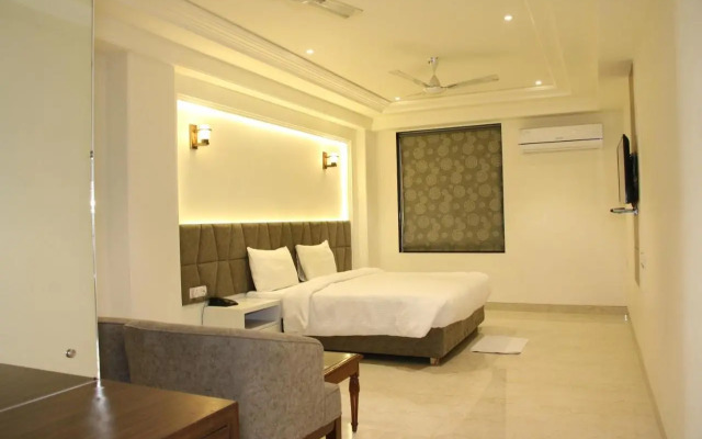 Lavanya Motel
