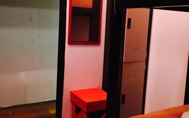 Fifty Six Guest House - Hostel