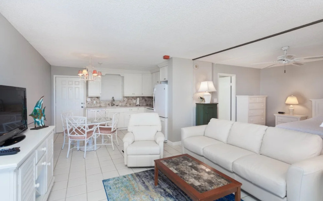 Bonita Beach 5500 - 5205