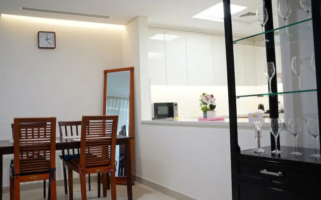 315 furnished 1BR apartments