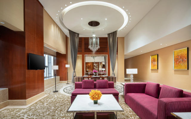 Отель Crowne Plaza Shenzhen Futian by IHG