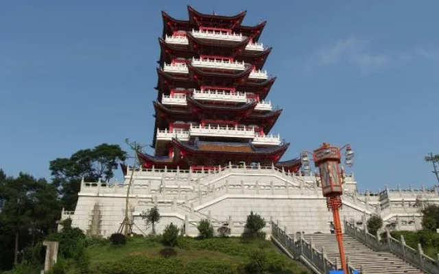 Vienna Hotel (Shaoguan Zhenjiang Avenue)