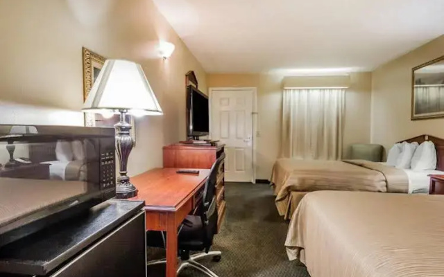 Quality Inn Arab