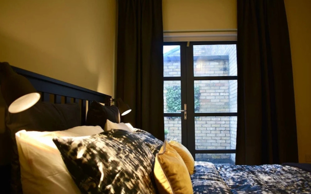Newly Refurbished 2 Bedroom Townhouse in Dublin 4