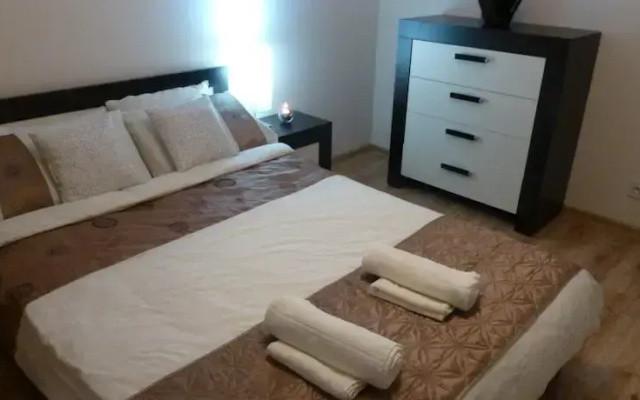 Uptown Apartment