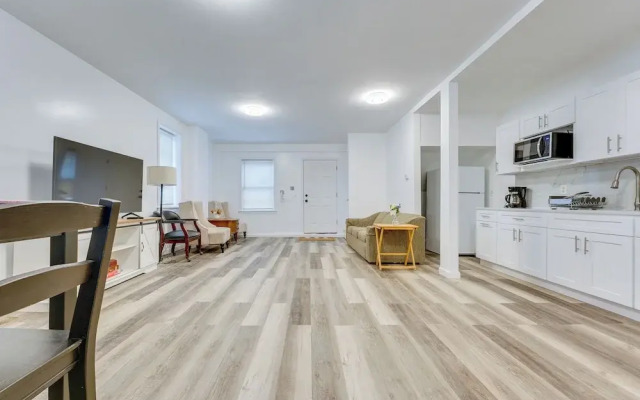 Ludlow Townhome: 3 Mi to Okemo Mountain!