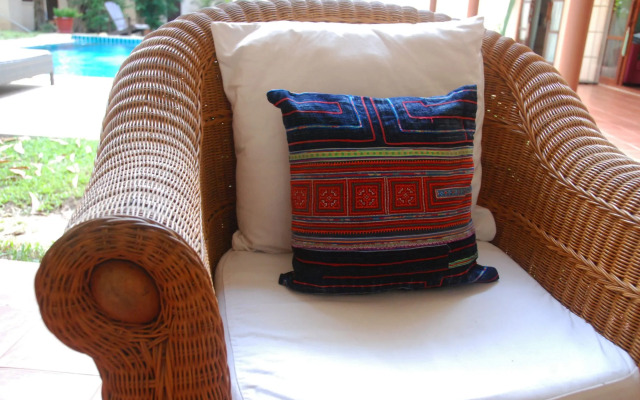Laura's Guest House - adult only -