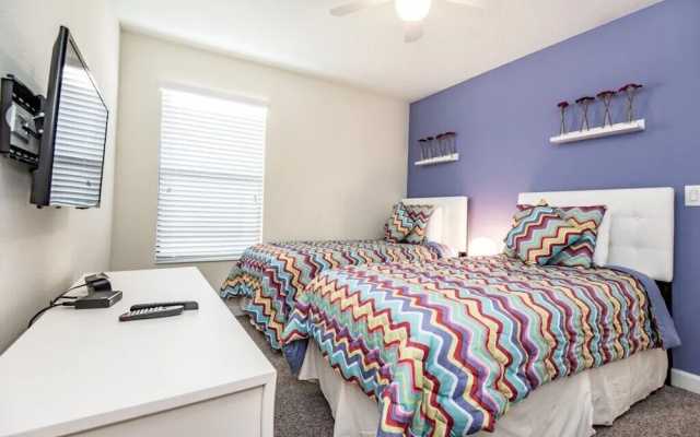 6-Bedroom Villa in Davenport 5425SC