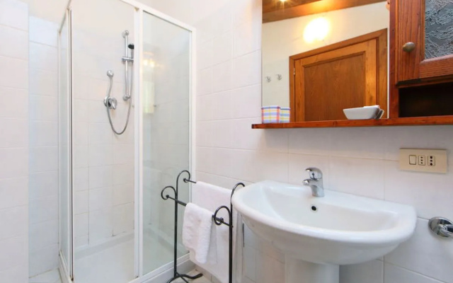 House Simone Bucine