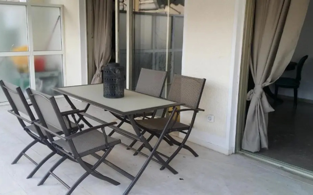 Modern, Top floor, 90sqm, near center