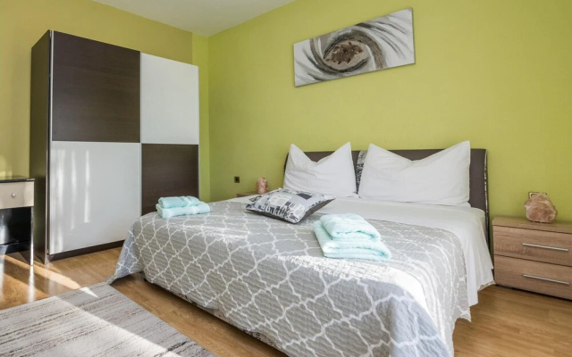 Amazing Home in Zadar With 7 Bedrooms, Wifi and Outdoor Swimming Pool