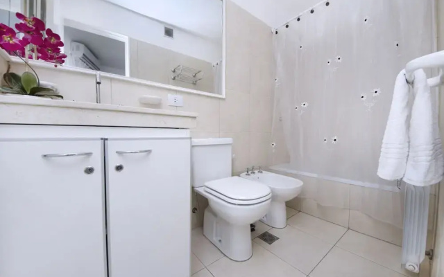 Bvd. Illia Apartment AN4