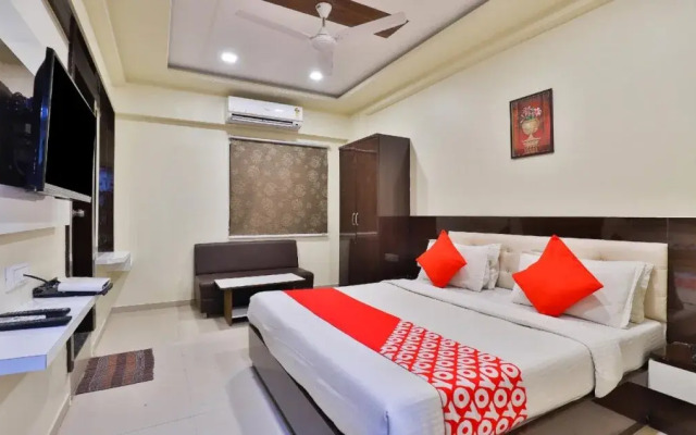 Hotel Kushboo By OYO Rooms