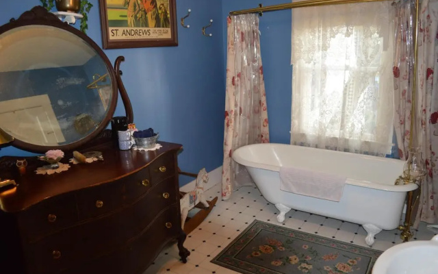 Glen Morey Country House B & B Inn