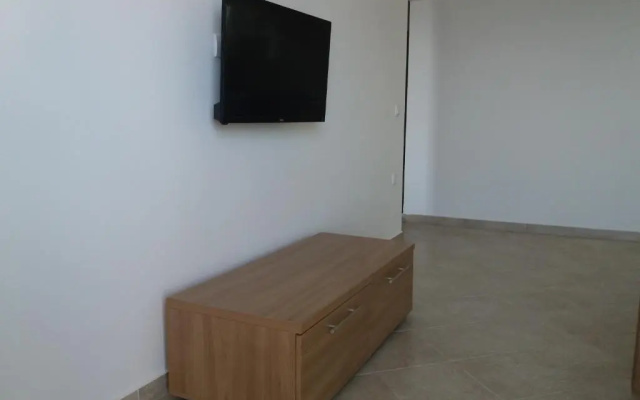 Apartments Eki