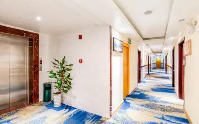 Lingshan Yincheng Business Hotel