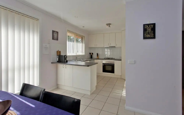 Modern Townhouse – Spa and Comfort