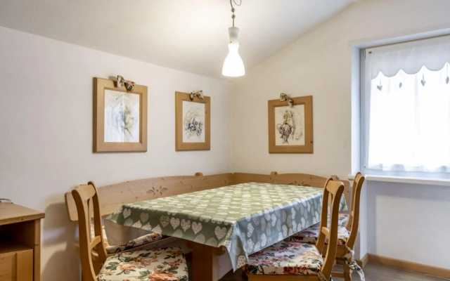 RICCI 15, two-room apartment. (022036-AT-066158)-403 RICCI INT. 15