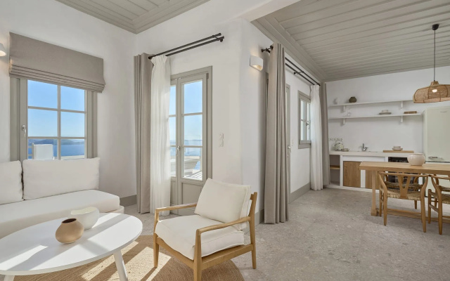GrandeMar Suites