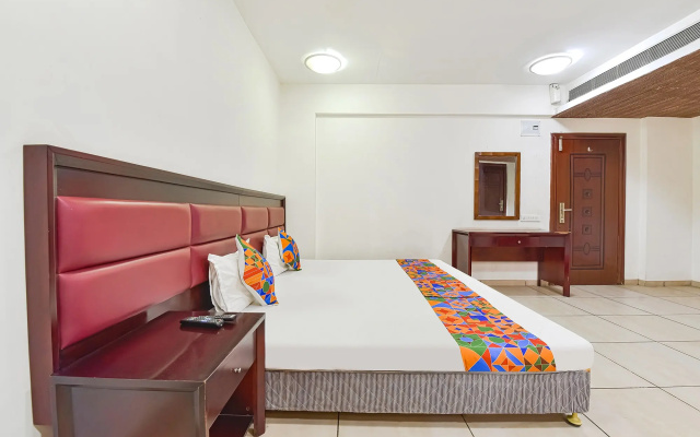Fabhotel Gl Residency