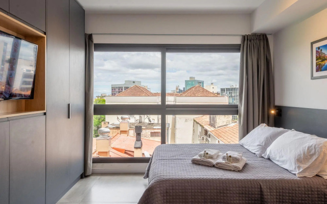 LIV - Apartment 811