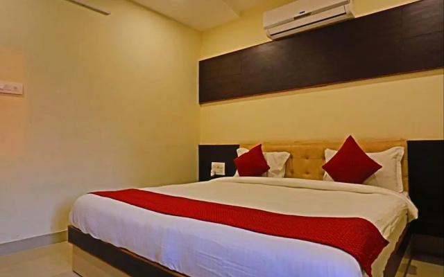 Hotel Suraj Palace