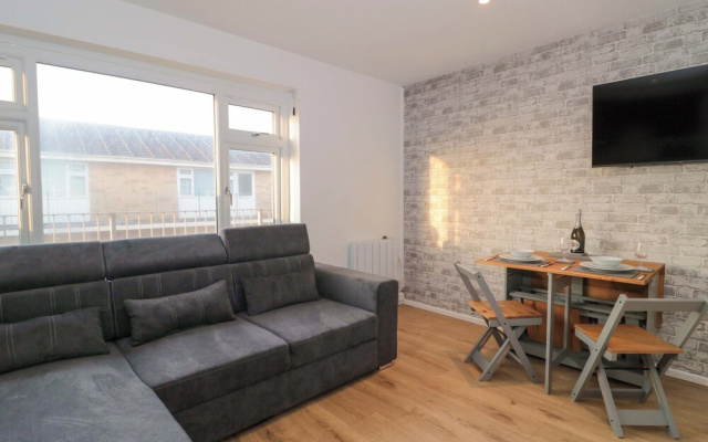 Flat 24