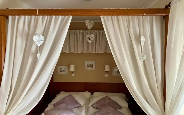 Zámecký Hotel Zlatý Orel
