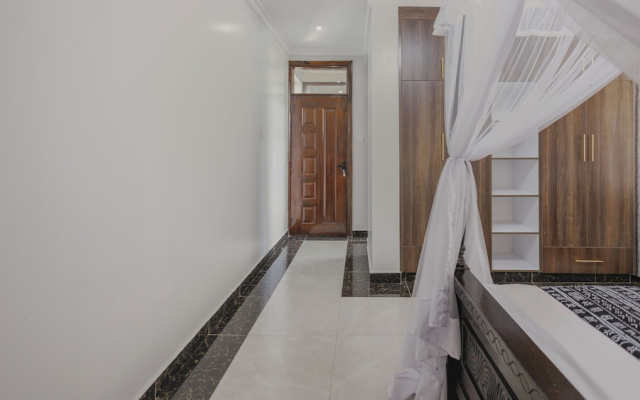 Skyhut Boutique House