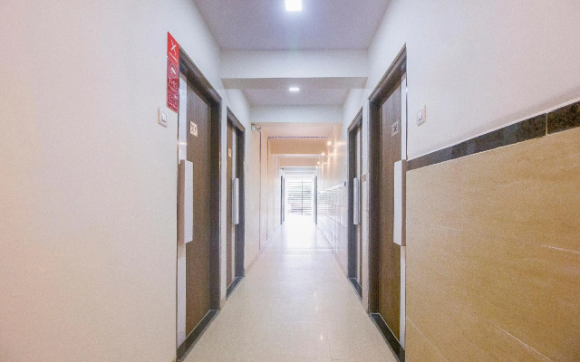 OYO Flagship 76385 Hotel Samrat Palace - Moca